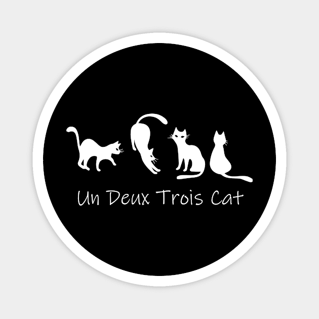 Un Deux Trois Cat Magnet by teesumi